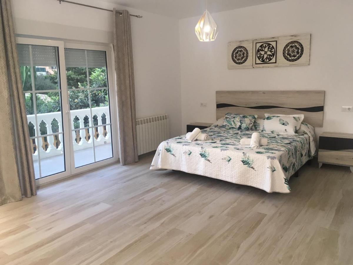 Casa Hibiscus Villa Calp Exterior foto