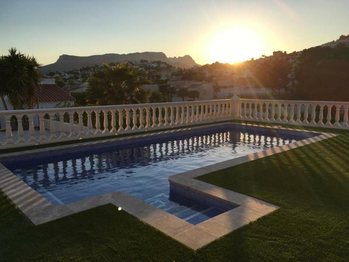 Casa Hibiscus Villa Calp Exterior foto